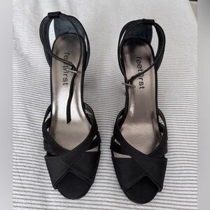 Black Women's Sandals